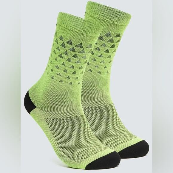 Oakley All‎ Mountain MTB Socks Sulphur Size 9-11 Medium NWT - Picture 1 of 4